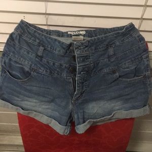 Stretchy Jean Short Shorts